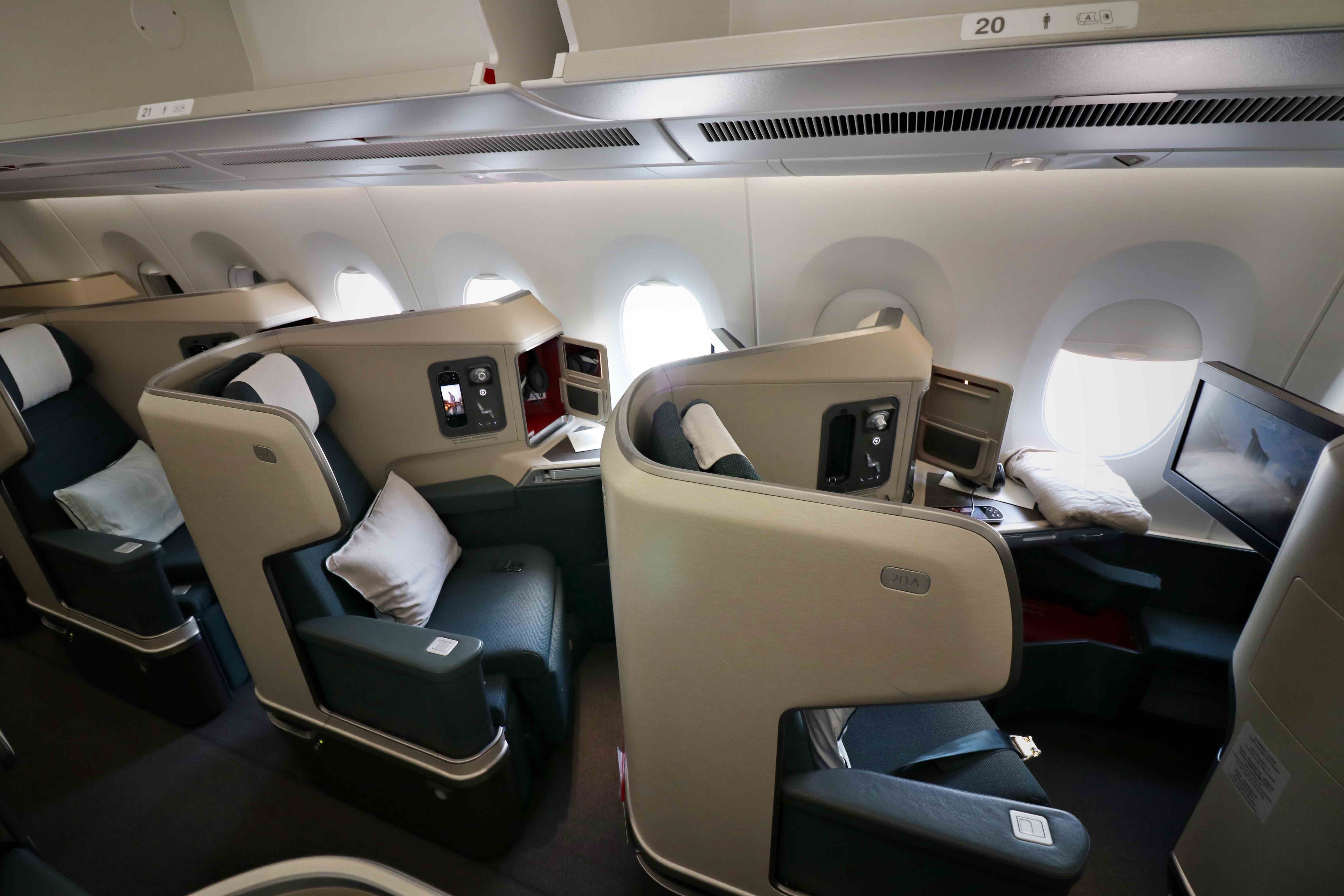 A Sneak Peek At Cathay Pacific's New Airbus A3501000 Cabins... God