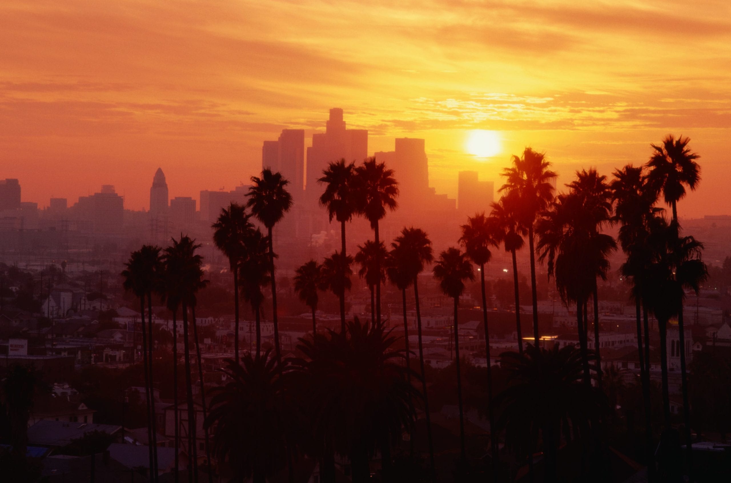 sunny-deals-53-many-u-s-cities-to-los-angeles-california-round