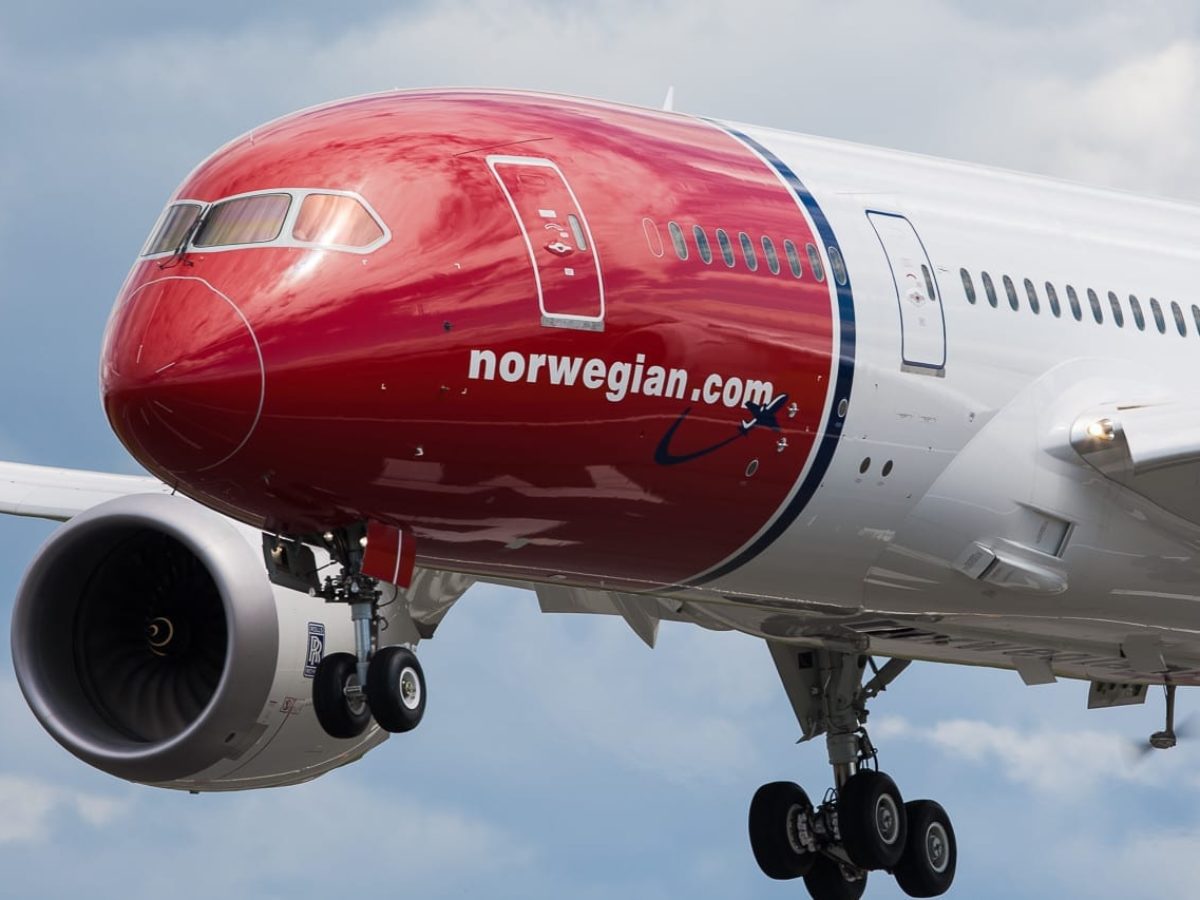 norwegian airlines damaged baggage