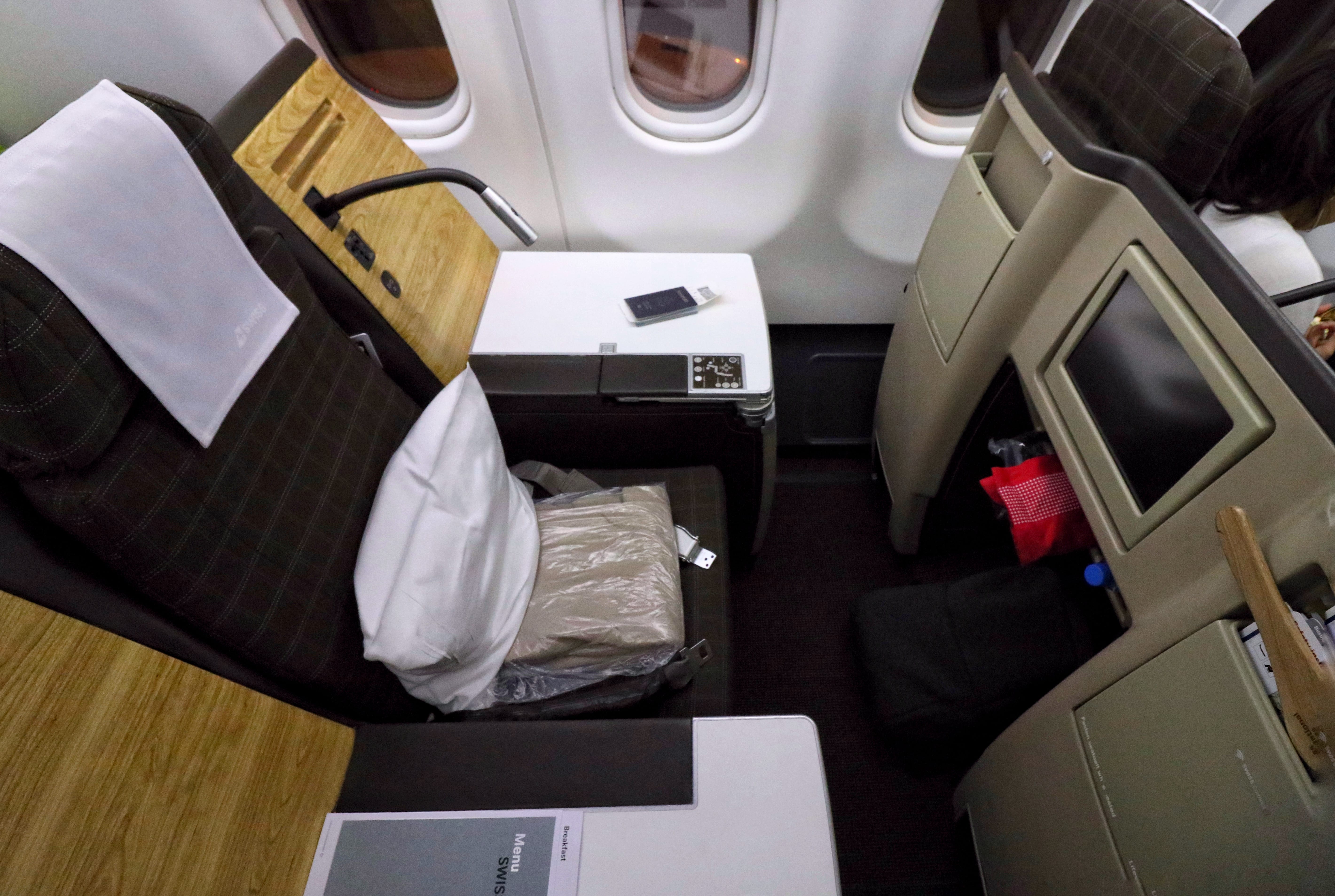 Review Swiss Airlines Business Class Airbus A330 God Save The Points