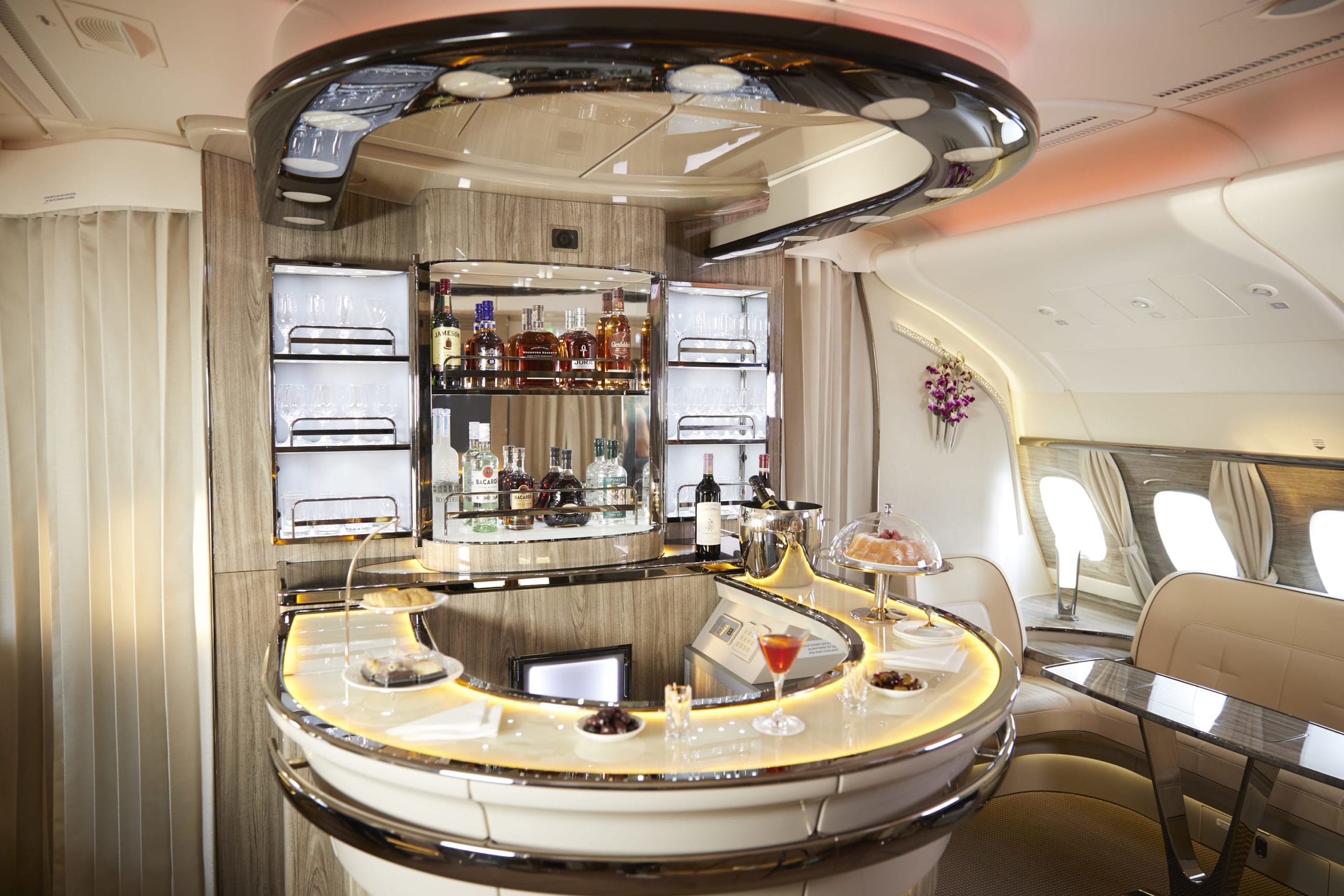 Fly Emirates A380 Business Class Milan to NYC For €1650, Upgrade To