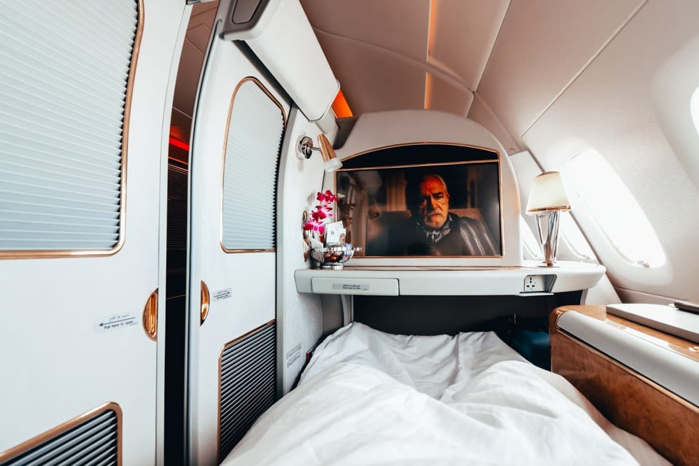 Review Emirates A380 First Class It S Bonkers